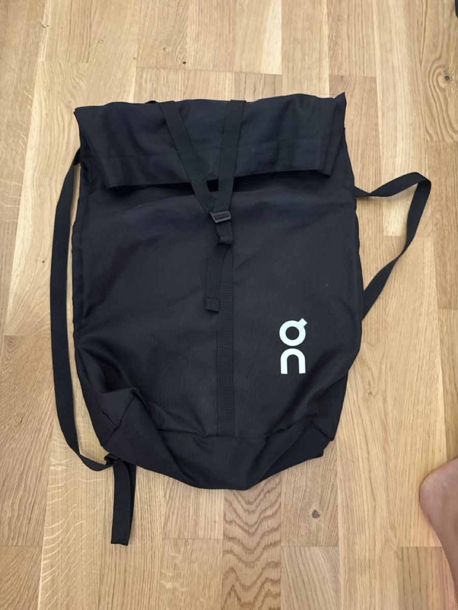 Rucksäcke: Rucksack On Schwarz Tasche  – Neu (gemäss Beschreibung) aus Bern von lea_rq9l 1