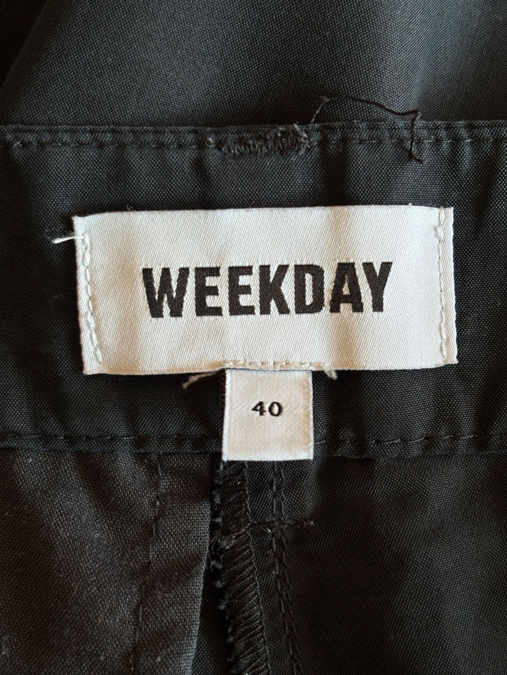 Weekday Pantaloni: WEEKDAY "MILLY PLEAT TROUSERS" Hose Gr. 40 – Usato da Zürich venduto da missmodernage 6