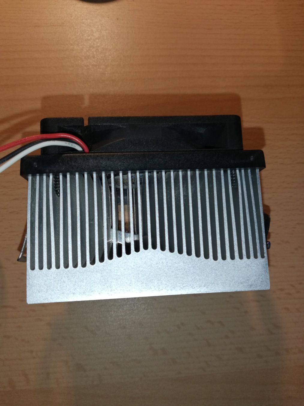 Amd Ventilatori: AMD CPU-Kühler – Usato da Lamone venduto da ken_8y7h 2