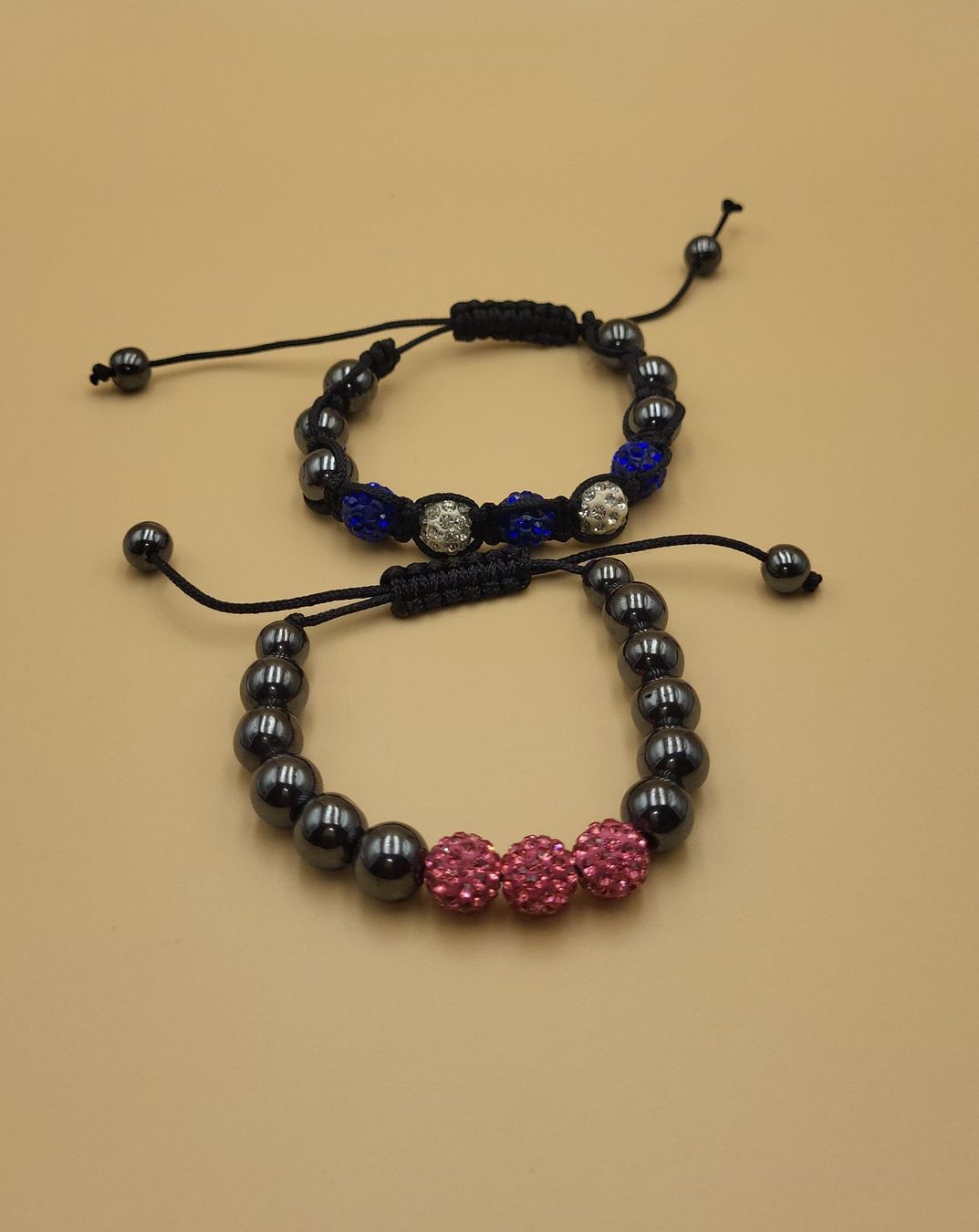 Bracciali & Braccialetti: 2 Armbänder, verstellbar – Usato da Wald ZH venduto da SwissPawnshop 2