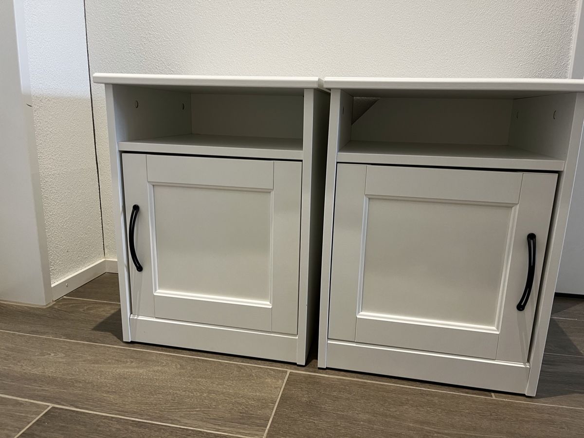 Ikea Tables de nuit: Nachttisch – D'occasion à Dietlikon par car_t7pd 1