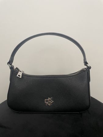 DKNY Handtasche schwarz klein 