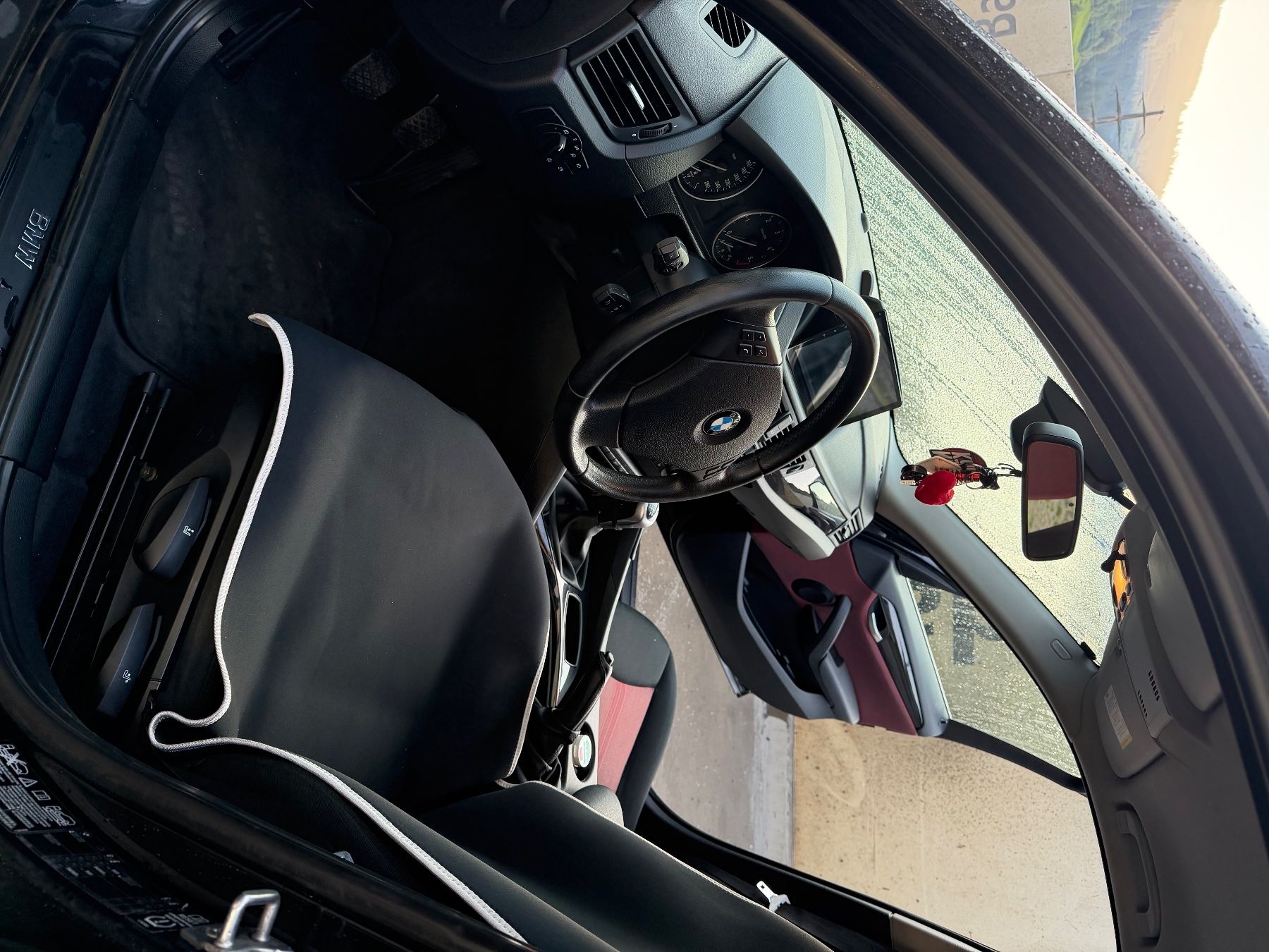 BMW Autos: BMW X1 18d xDrive – Gebraucht aus Pragg-Jenaz von rya_5jjc 4