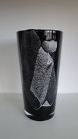 Glas- Vase schwarz/ weiss, Kosta Boda