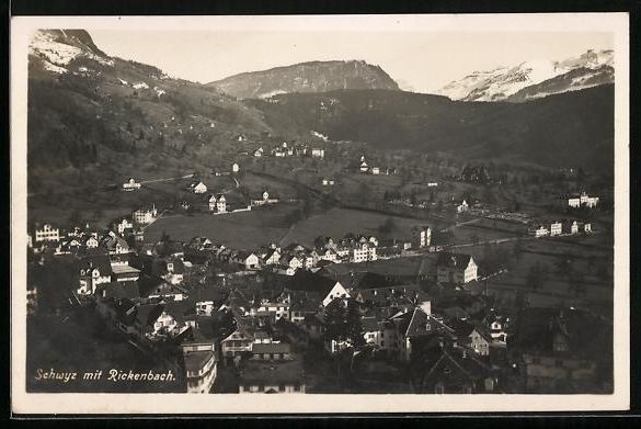 Cartoline postali: AK Schwyz, Ortsansicht mit Rickenbach – Usato da Berlin venduto da bartko-reher