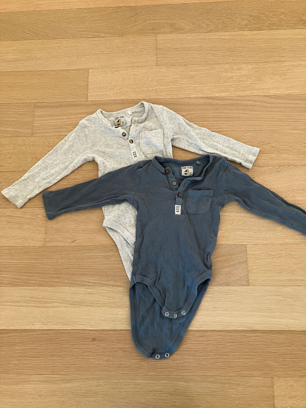 Biancheria intima: 2x schicker Body Gr. 92 – Usato da Zürich venduto da tscherel