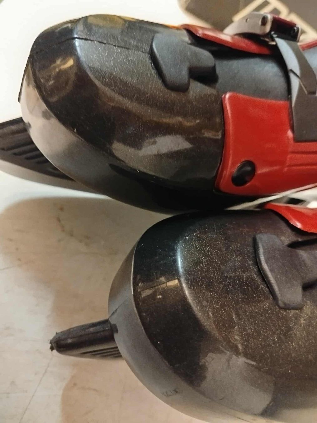 Schlittschuhe: Patins à glace Kristall – Gebraucht aus La Chaux-de-Fonds von Emmaus2300CDF 4