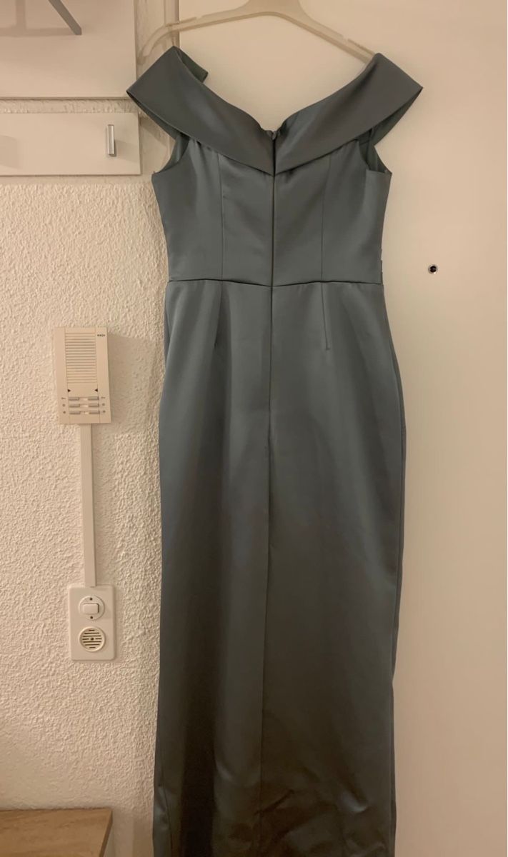Vestiti: Abendkleid Satin – Nuovo (secondo la descrizione) da Zürich venduto da mine.ege1 2