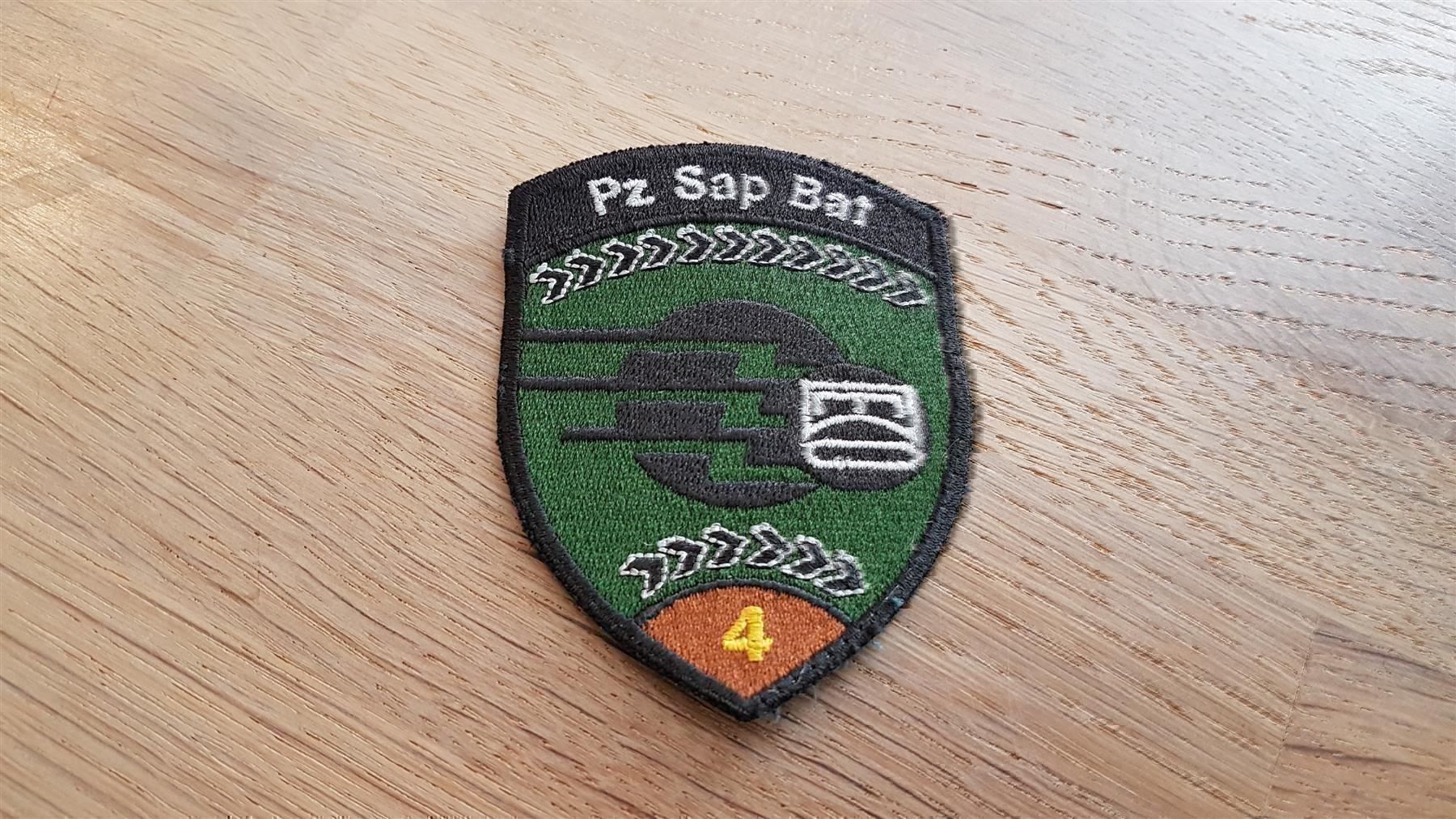 Plaketten & Abzeichen: Badge Pz Sap Bat 4 braun – Gebraucht aus Erlinsbach von S700
