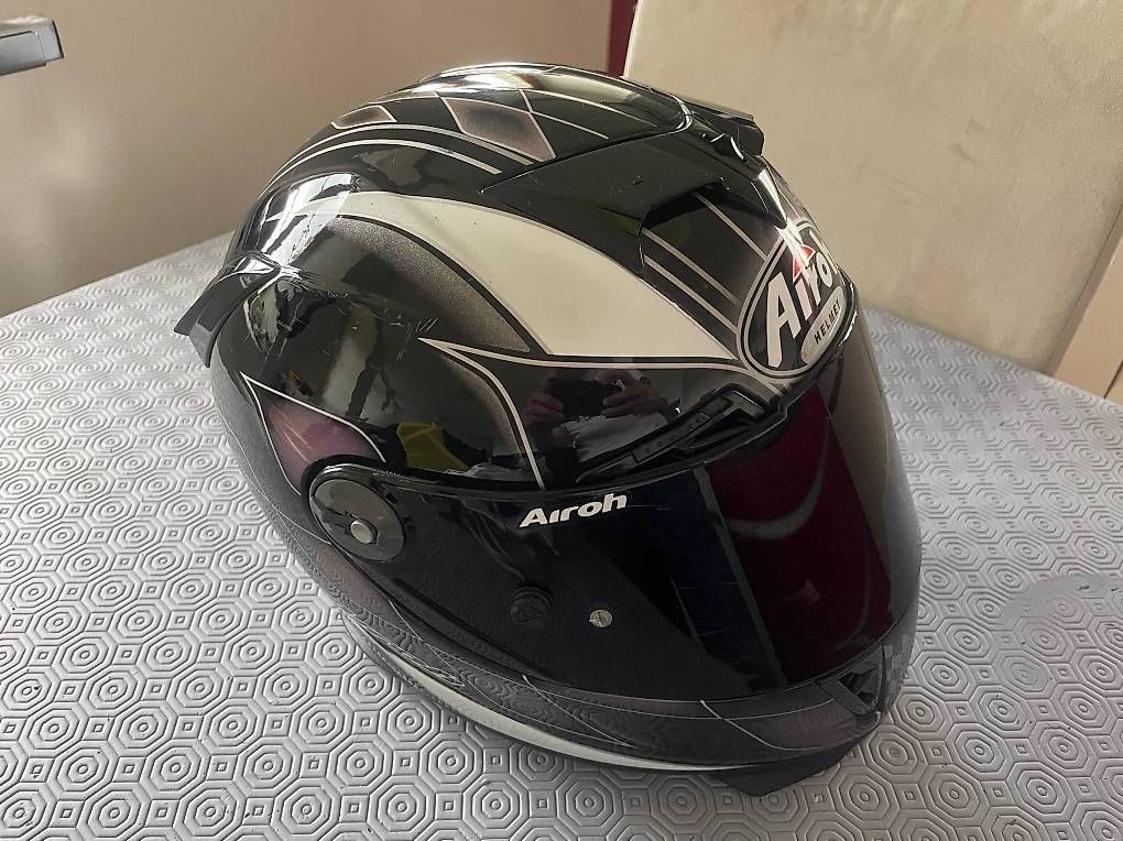 Caschi & visiere: Casque Airoh GP500 taille M – Usato da Forel (Lavaux) venduto da th1984 2