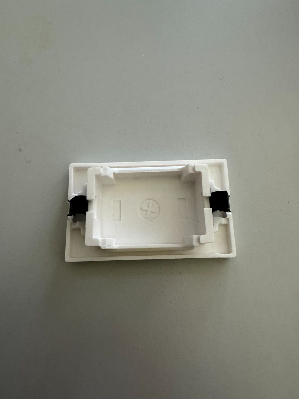 Feller Stecker: Feller FLF Blindabdeckung weiss – Gebraucht aus Weinfelden von rizzla360 2