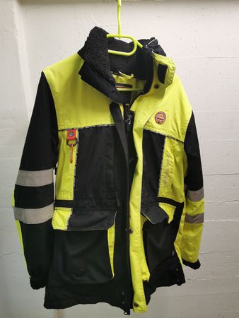 Arrak Winterjacke Grösse S 