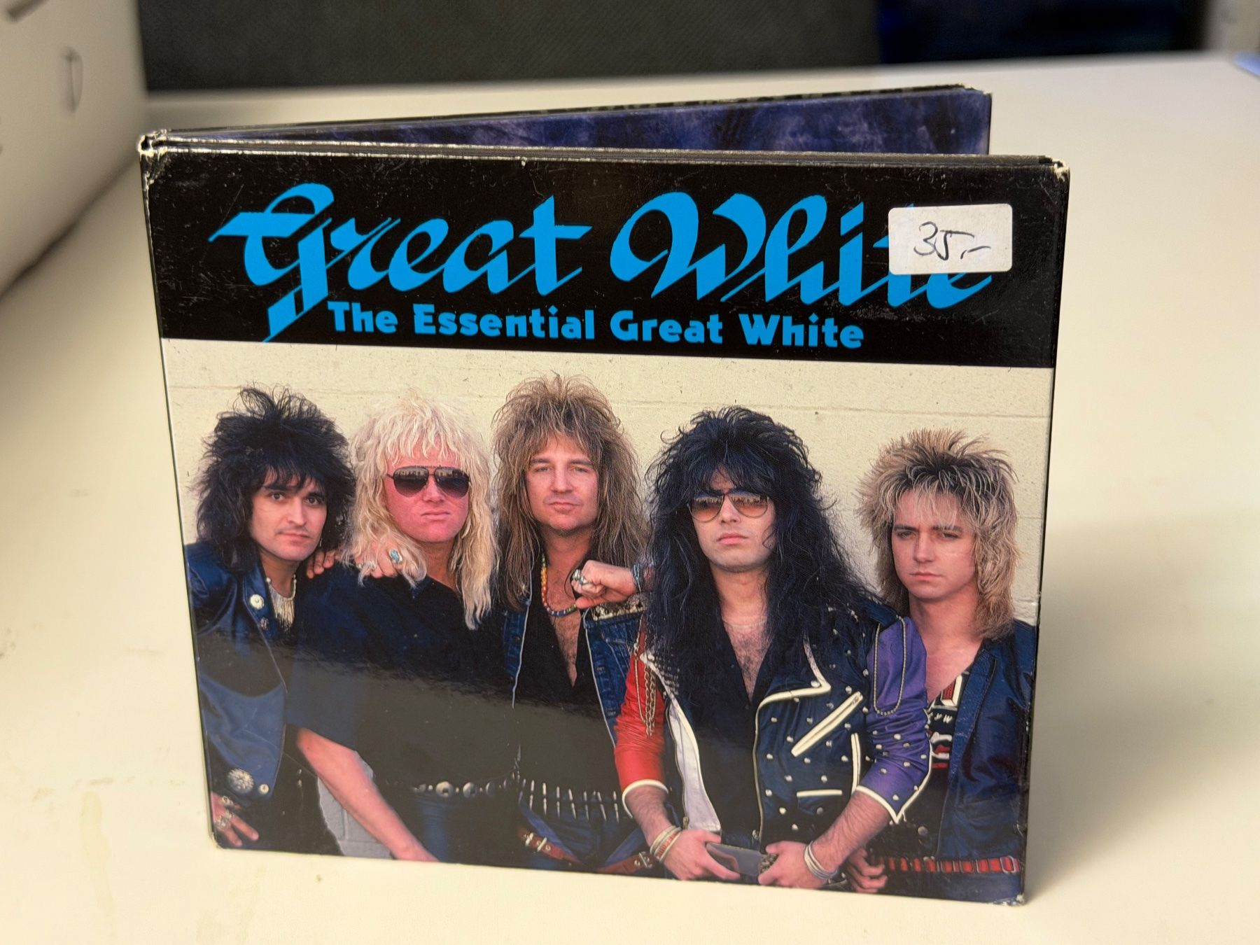 CD: Great White - The Essential Great White - SRA04B – Usato da Küsnacht ZH venduto da JazzRecords