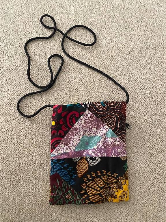 Taschen für Damen: Bali Tasche Umhängetasche – Gebraucht aus Winterthur von car_gn8b 2