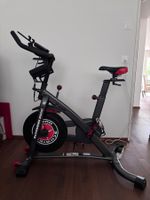 Vélo de biking Schwinn IC4 / 800IC