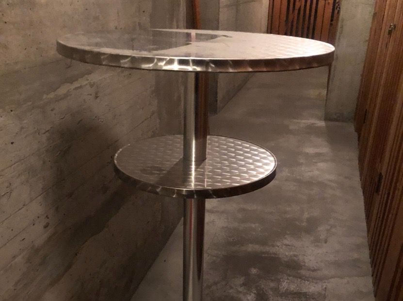 Tavoli: Bartisch – Usato da Basel venduto da sch_9g6x