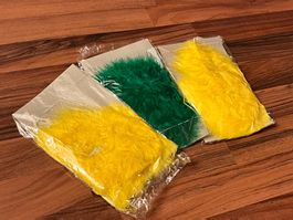 3 Marabu Feder-Boas grün&gelb 2m NP38.- *NEU"