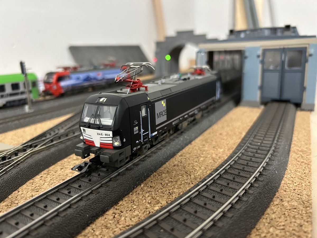 Märklin Modellini di ferrovie: Märklin 36182 – Usato da Rotkreuz venduto da smoeren 1