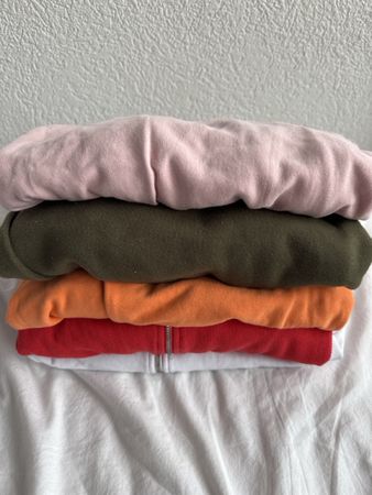 Lot de 5 pulls & sweats à capuche - S/M