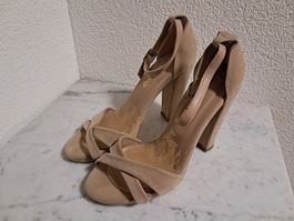 elegante Sandalen in Beige, Gr. 39