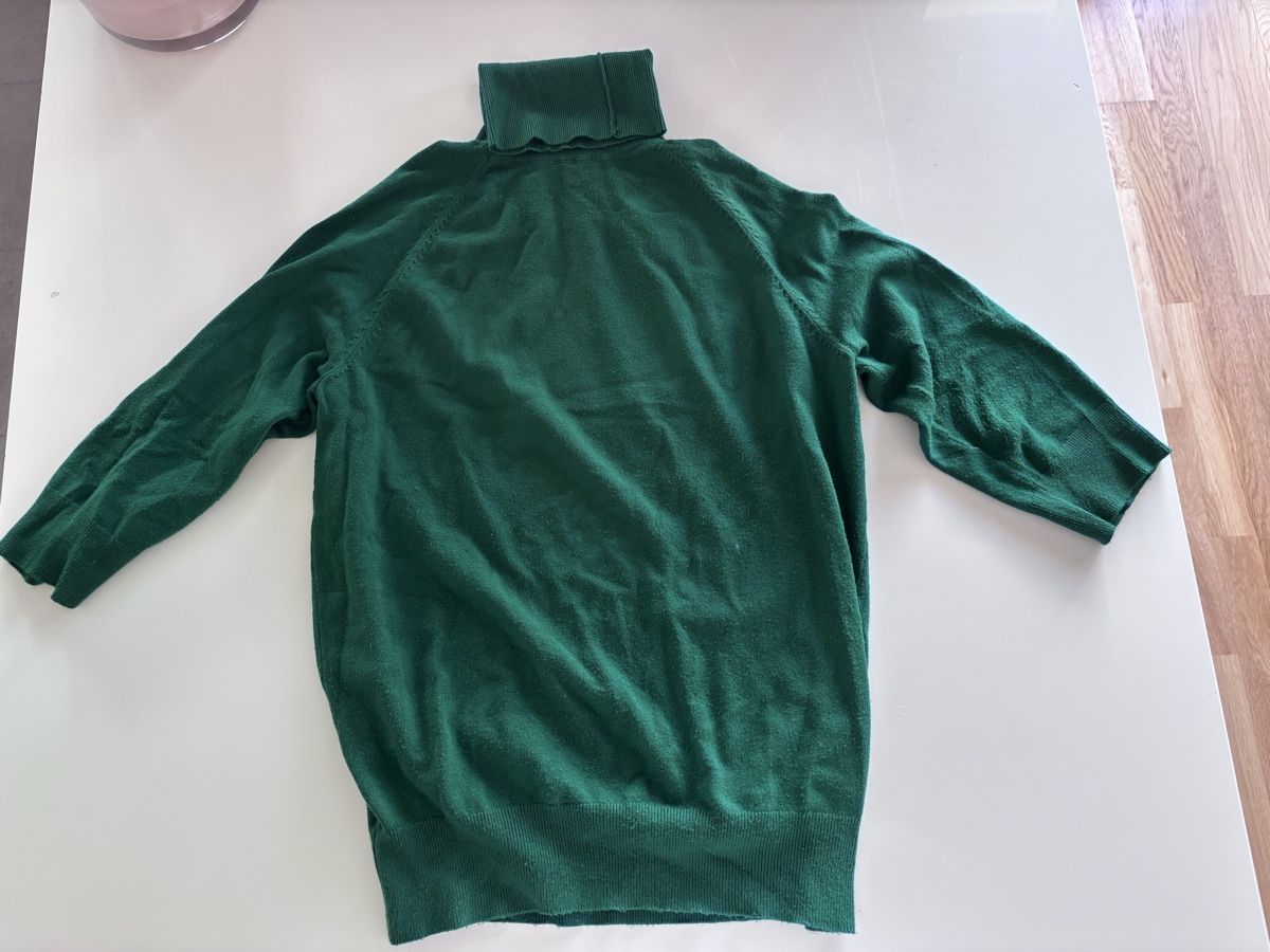 Maglioni & Felpe: Turtleneck sweater green size S used condition – Usato da Zürich venduto da mat_58mf