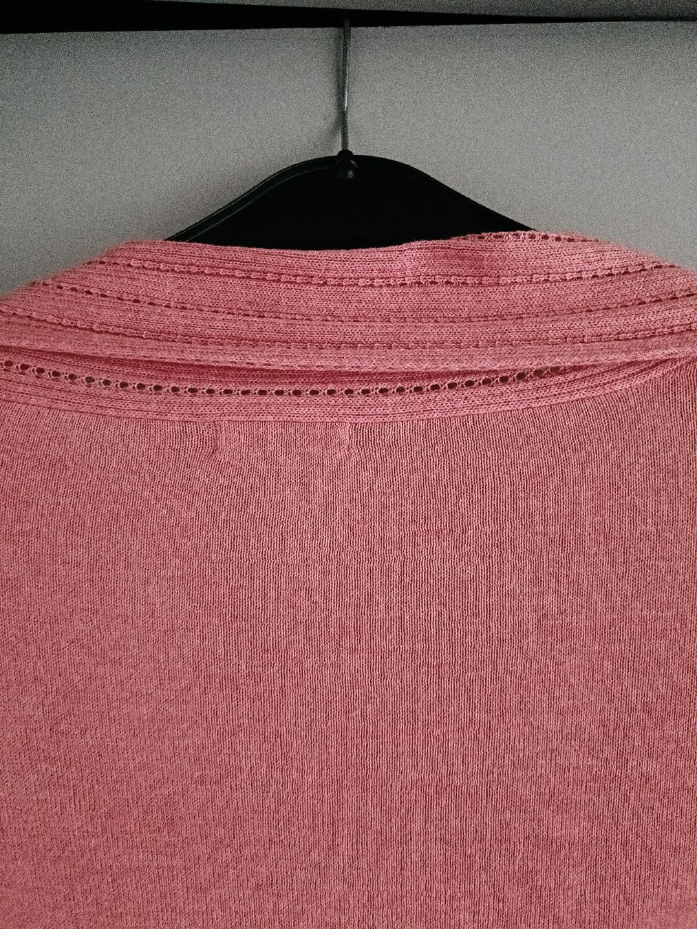 Maddison Pullover & Sweatshirts: Maddison Pulli, Rosa, gut erhalten, Grösse XL – Gebraucht aus Winterthur von meci02 5