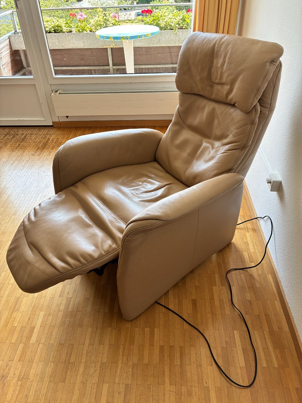 Sessel: Relax-Sessel braun - elektrisch verstellbar – Gebraucht aus Freienstein von shogun8427 6