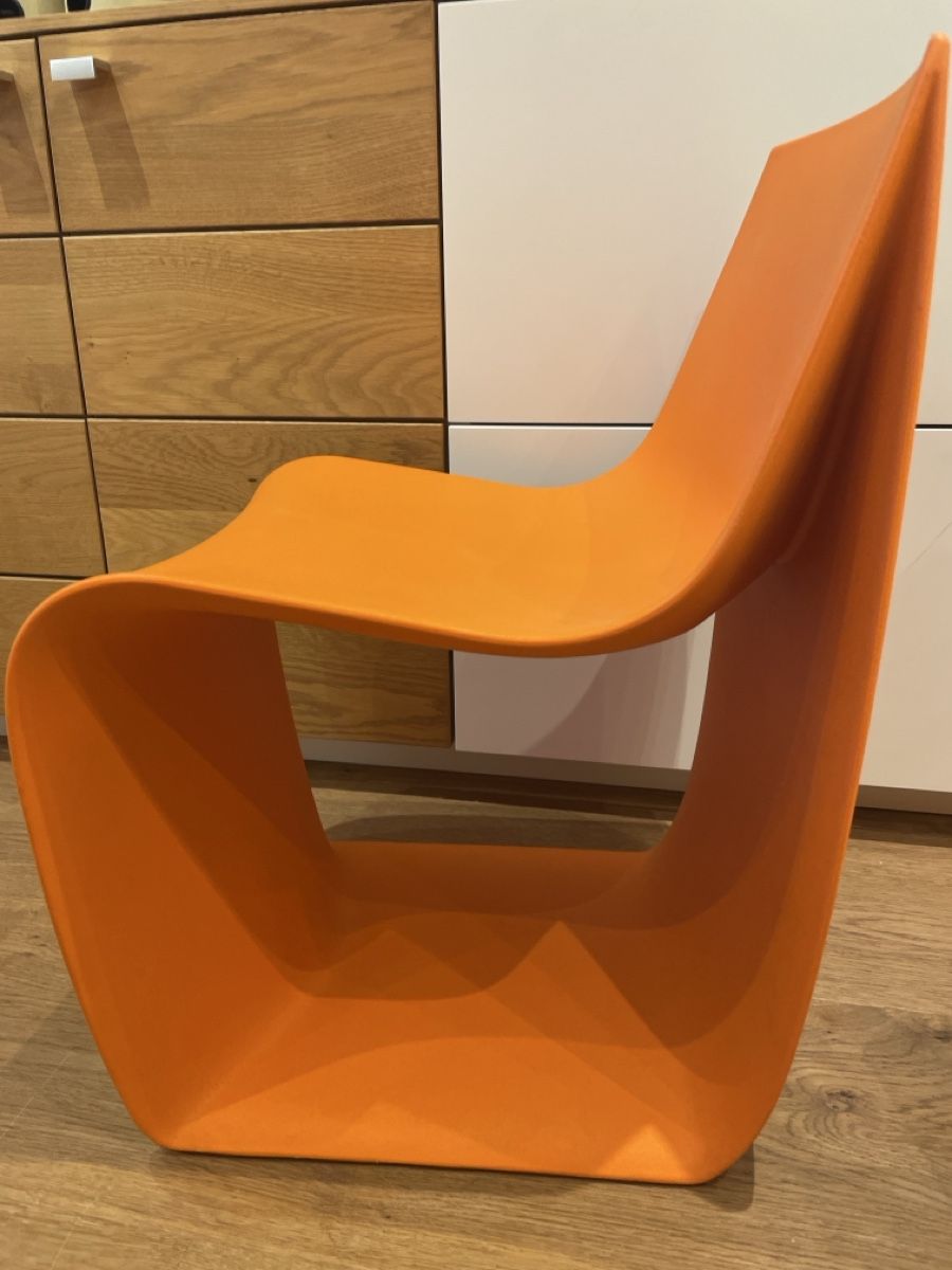 Sedie: Vitra und  Cazzaniga Kinderstühle – Usato da Niederlenz venduto da Stella.2222 2
