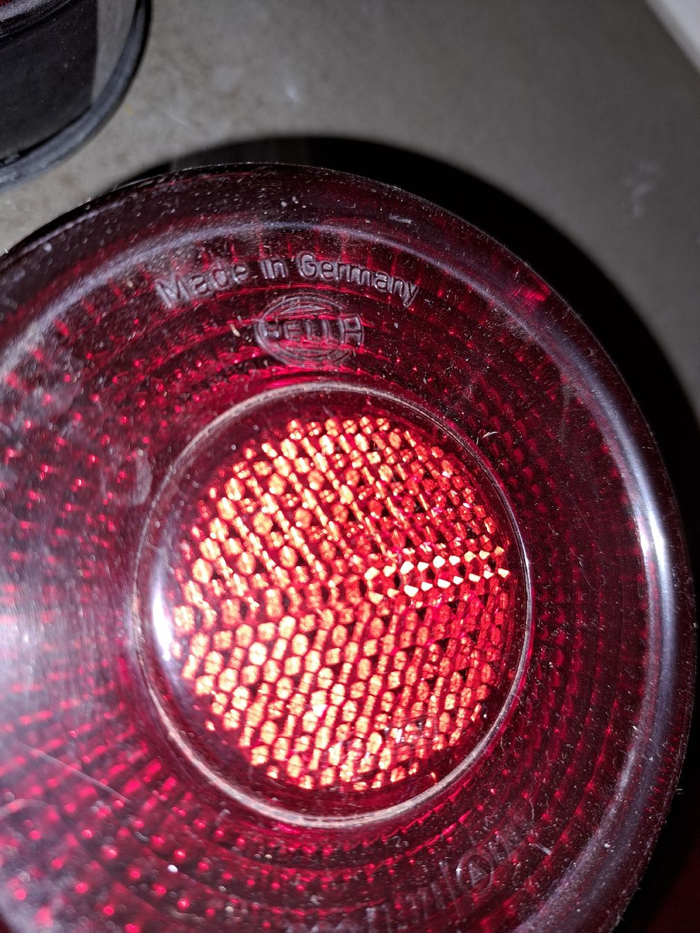 Toutes les pièces auto: Hella Rückleuchten Oldtimer,  – D'occasion à Kölliken par Upcycling-by-Mc-TAM 1