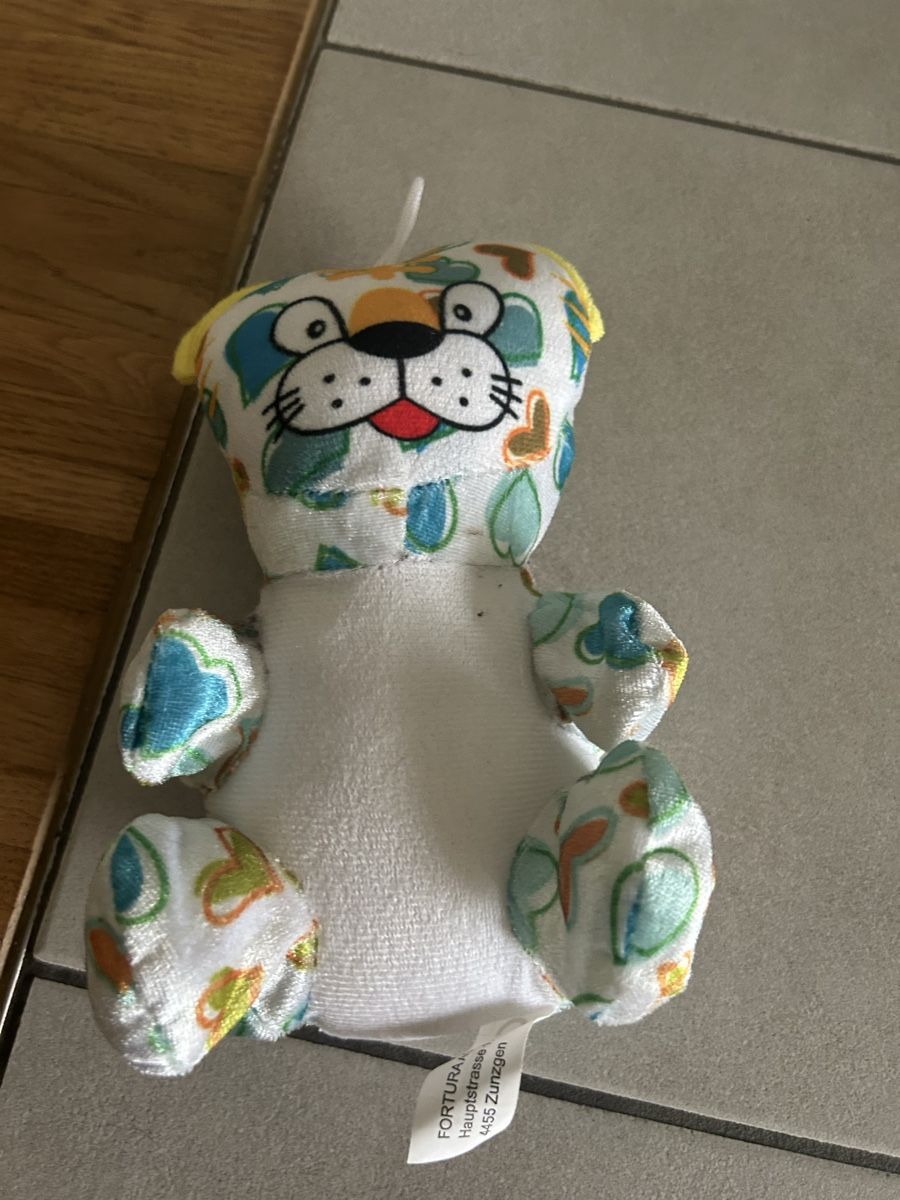 Spielzeuge: Teddy bear stuffed toy heart  – Gebraucht aus Langnau am Albis von sol_lpy8