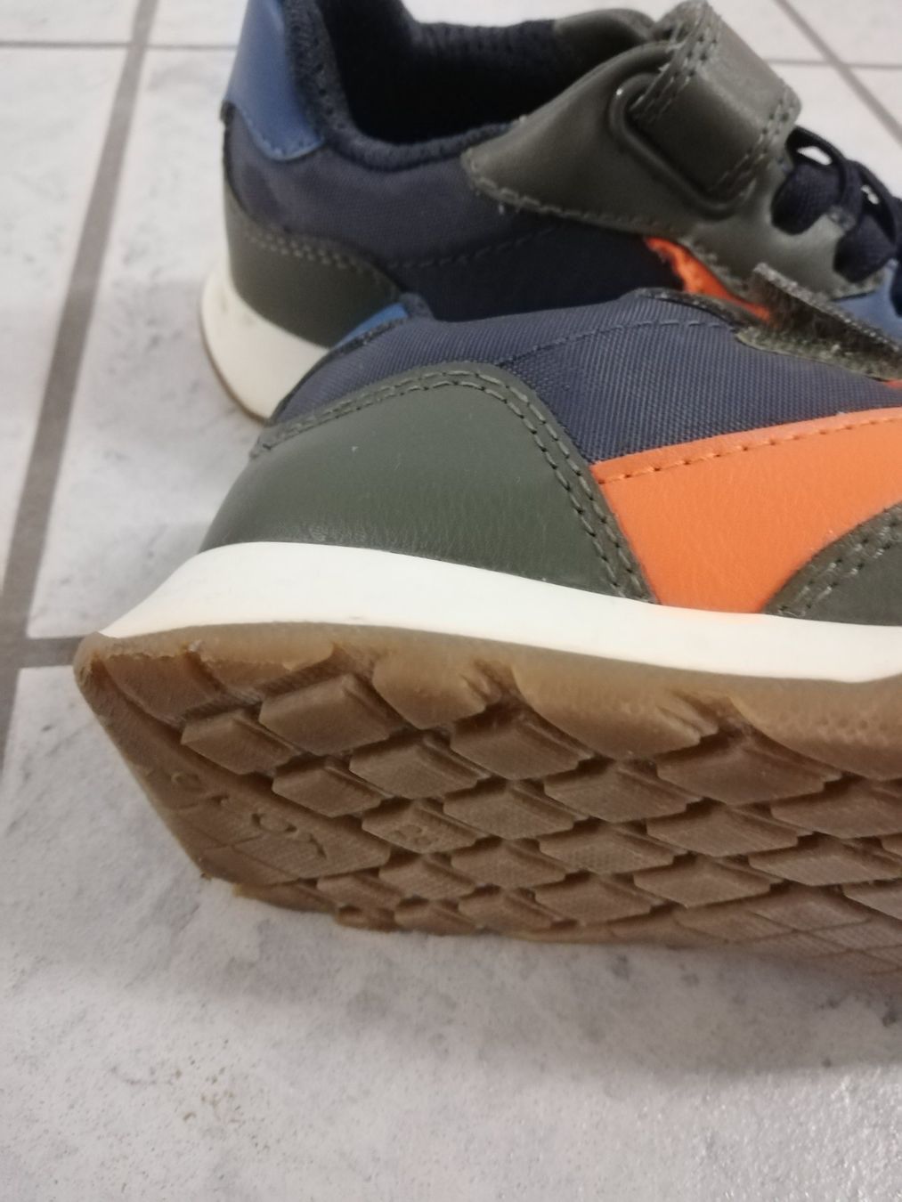 Geox Scarpe per ragazzi: GEOX Kindersneakers Gr 28 – Usato da Untersiggenthal venduto da Marlen59 2