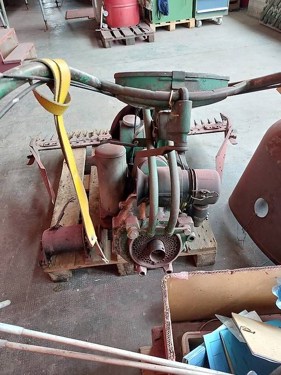 Agria Tutte le macchine: Motofaucheuse agria 1300 hirth 5 cv 2 temps – Usato da Noiraigue venduto da adr_c6qt 2