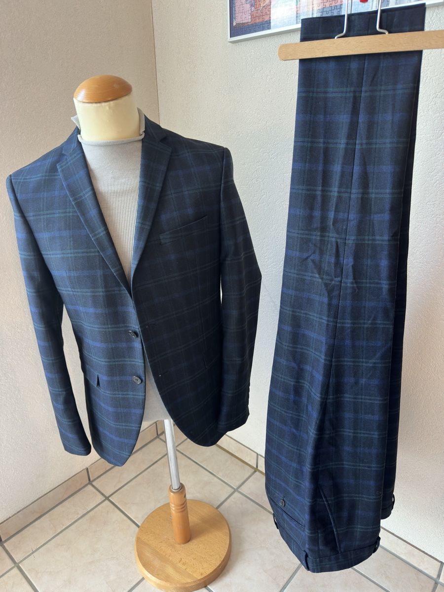 H&M Completi: Anzug mit Karomuster Blau S – Usato da Olten venduto da MrSimi35