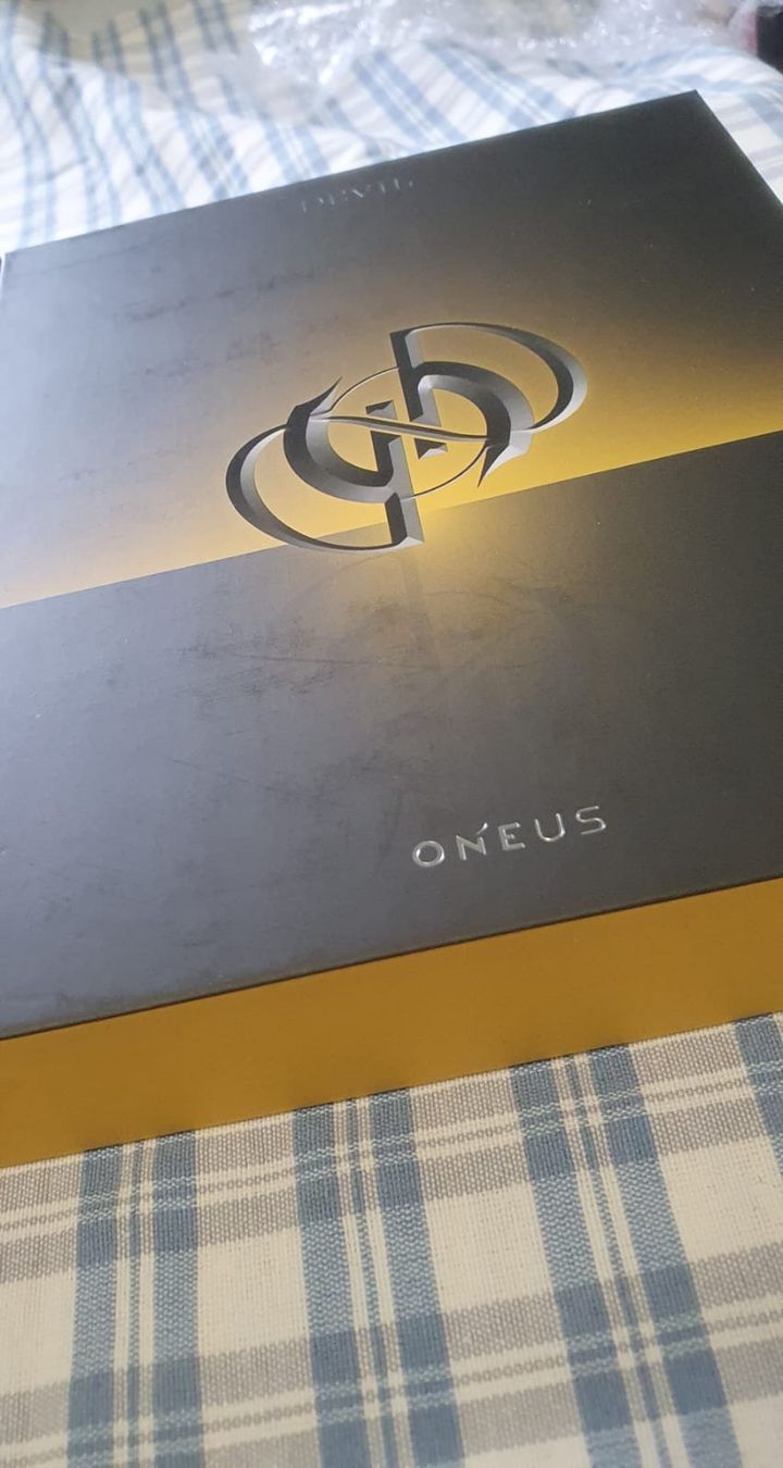 CDs: Oneus - [Devil] 1st Album Set – D'occasion à Kriens par befor83 3