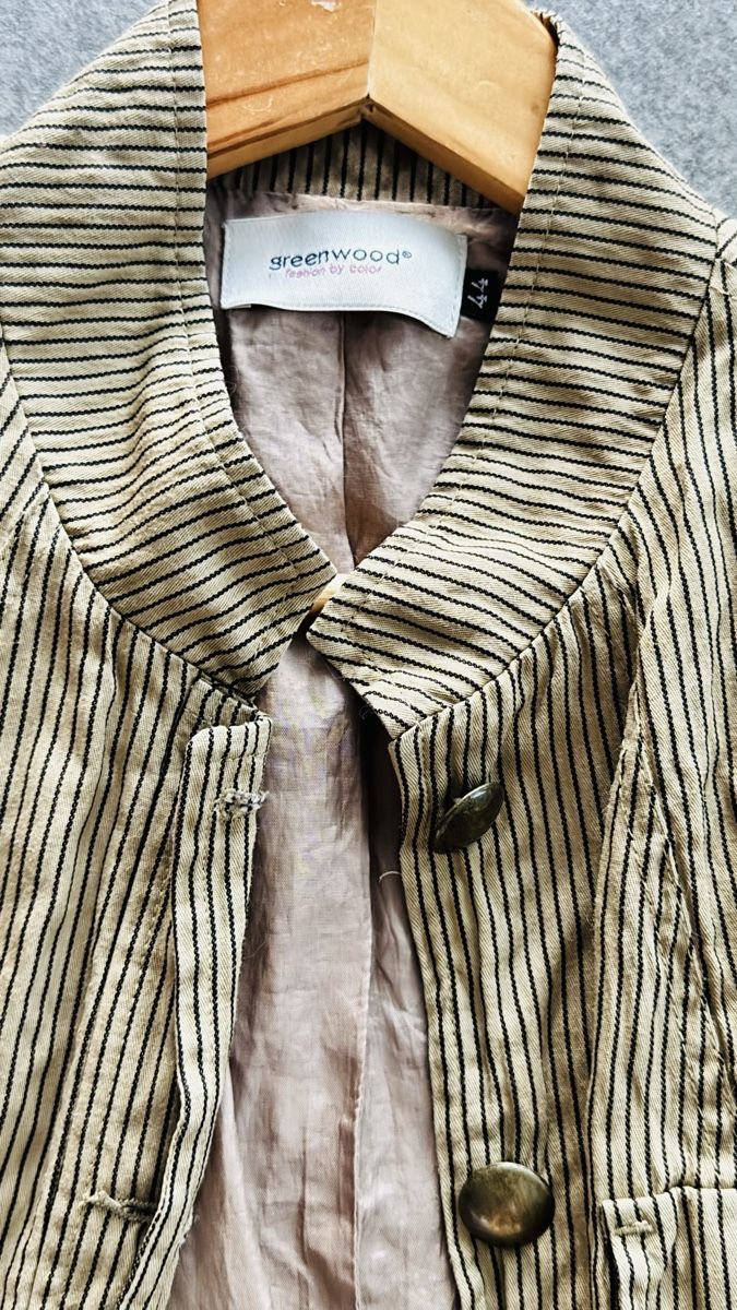 Giacche: Leichtes Jackett gestreift beige Grösse 44 – Usato da Mörigen venduto da TimelessFinds 1