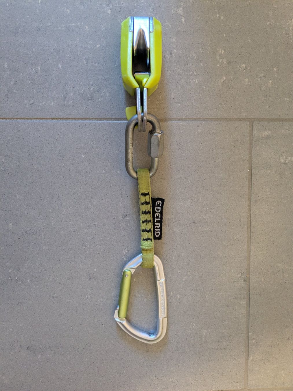 Attrezzatura da arrampicata: Edelrid Ohm – Usato da Höri venduto da Ni-Fi 4