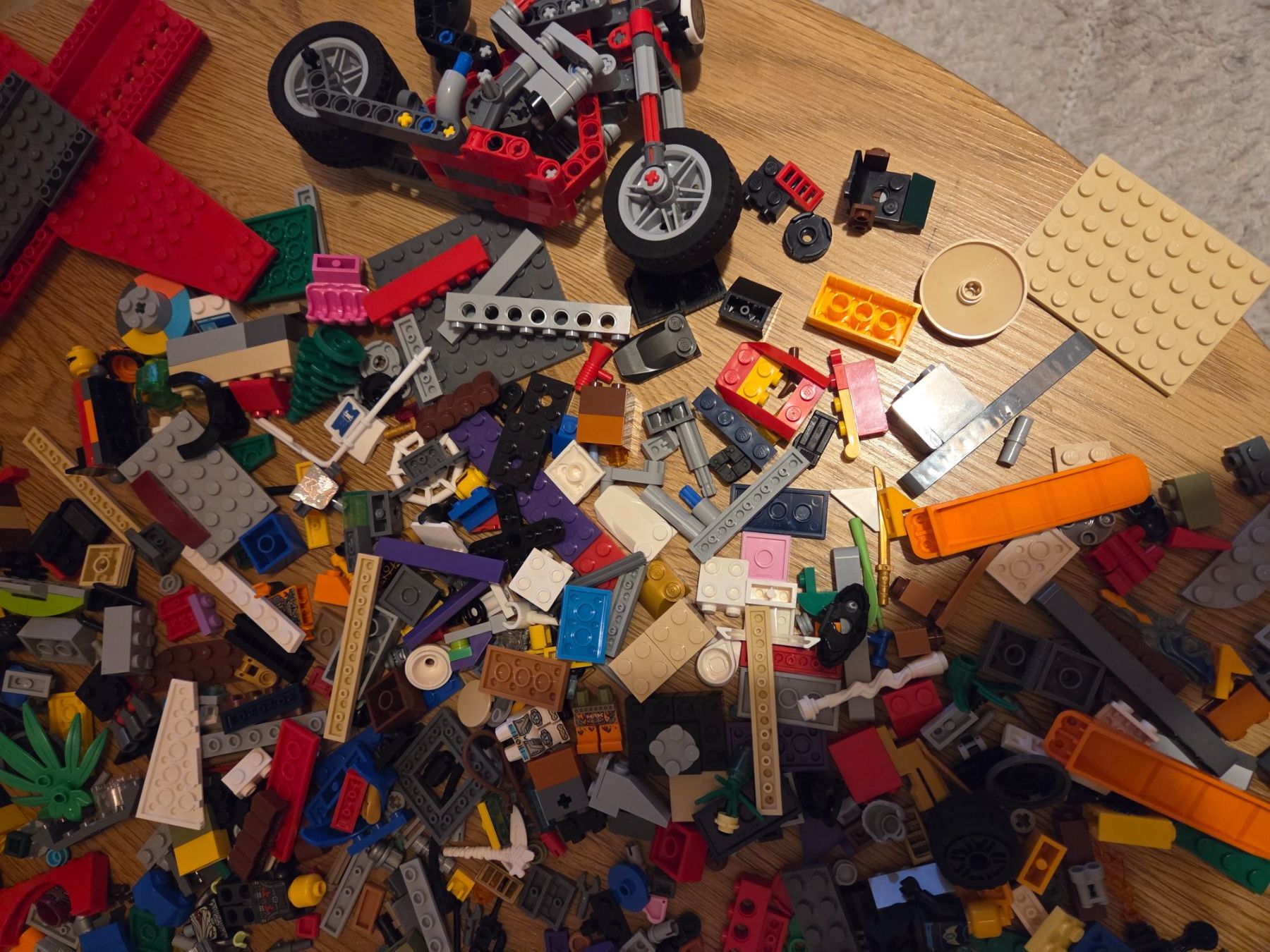 Lego Kit di costruzioni: Lot lego – Usato da Founex venduto da jen_hb65 2