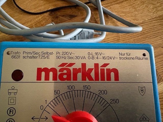 Märklin Modellini di ferrovie: Marklin Transformator 6631 - Geprüft und Funktioniert! – Usato da Lostorf venduto da h_r_sn8h 1