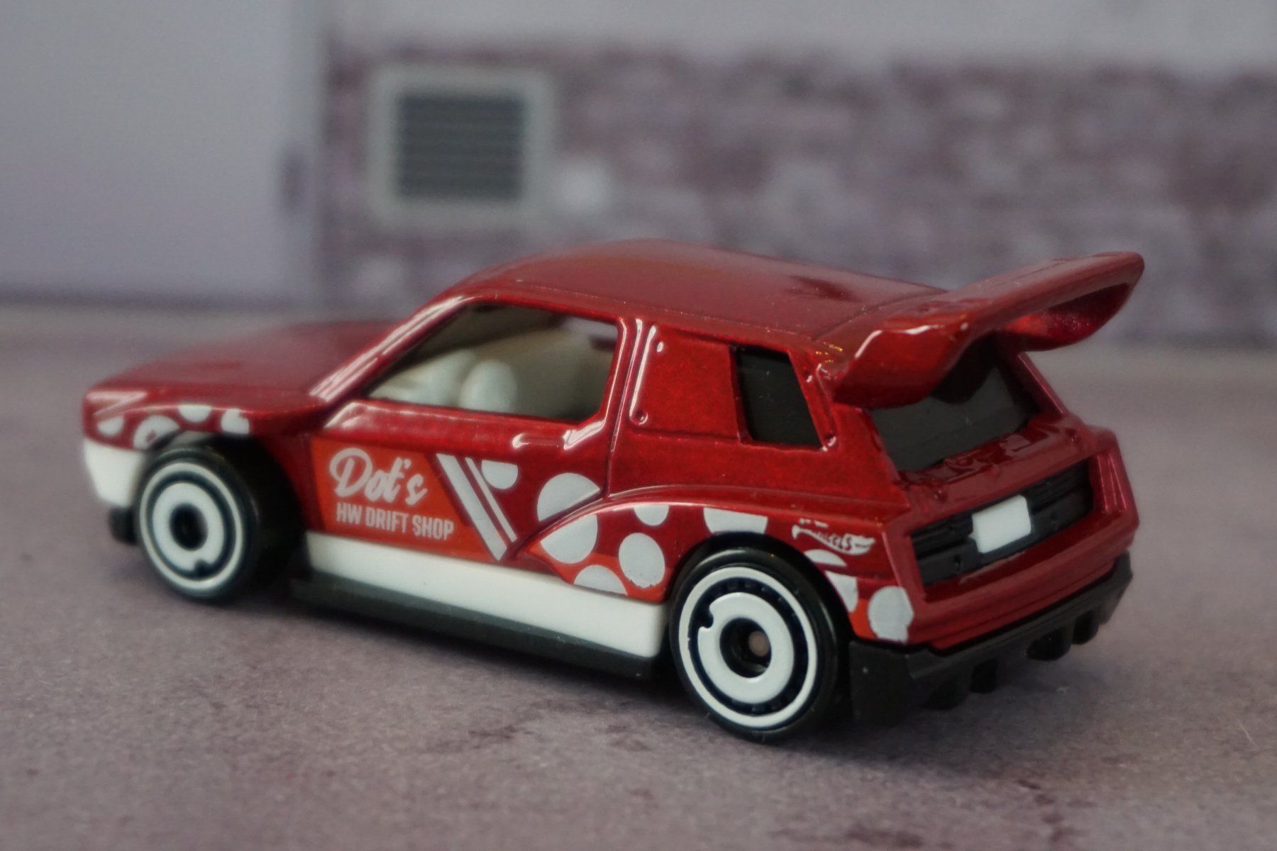 Hot Wheels Modellautos: HotWheels Drift Box COOL !!!!!!!!!!!!!!!!! – Gebraucht aus Reiden von Doppeldecker69 1