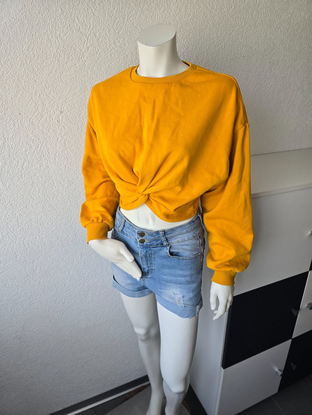 Top: Pull moutarde T-S – Usato da Les Verrières venduto da kitel79 2