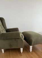 Sessel und Hocker