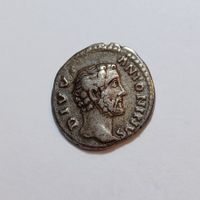 Denarius (Divus) Antoninus Pius (138-161) Römisches Reich