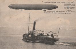 Zeppelin mit Dampfschiff