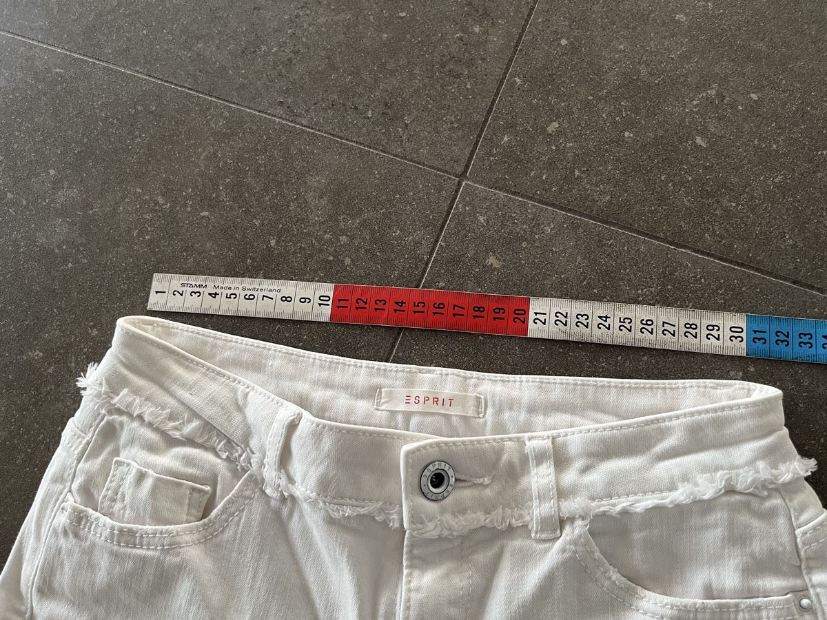 Esprit Jeans: Weisse Jeans von Esprit in 36 – Usato da Niederglatt ZH venduto da karinso 1