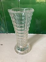 Vintage Glasvase, Blumenvase, dekorative Vase, Glas klar