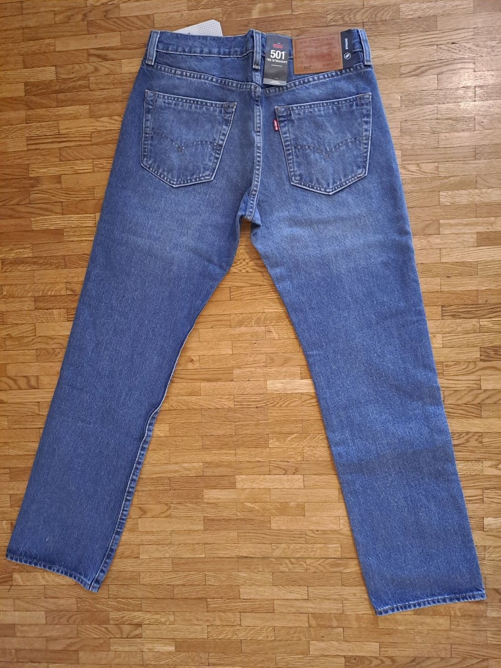 Levi's Jeans: Levis 501 W30 L32 – Nuovo e nell'imballaggio originale da Meyrin venduto da dijin 3