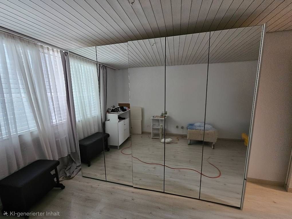Jutzler Armadi: Schrank – Usato da Aarau venduto da kri_ns6x