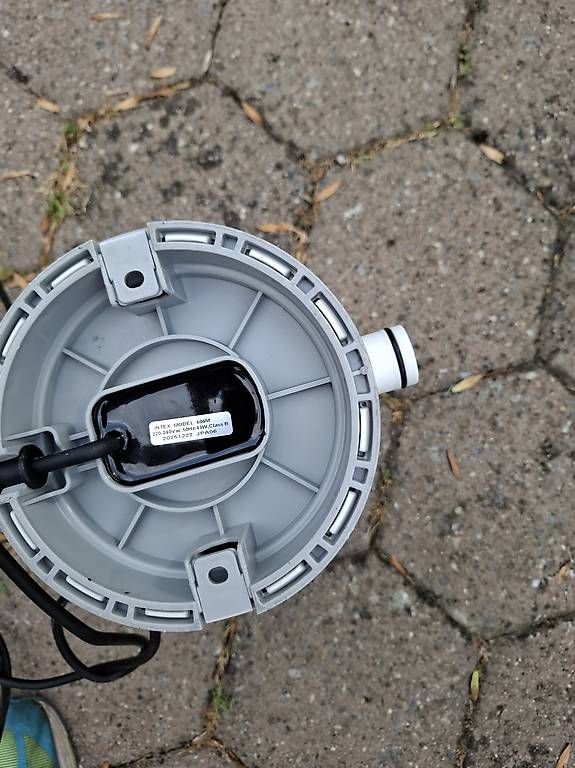 Accessori per Piscine: Intex Pool Pumpe C530 – Usato da Kappel SO venduto da IvCe 2