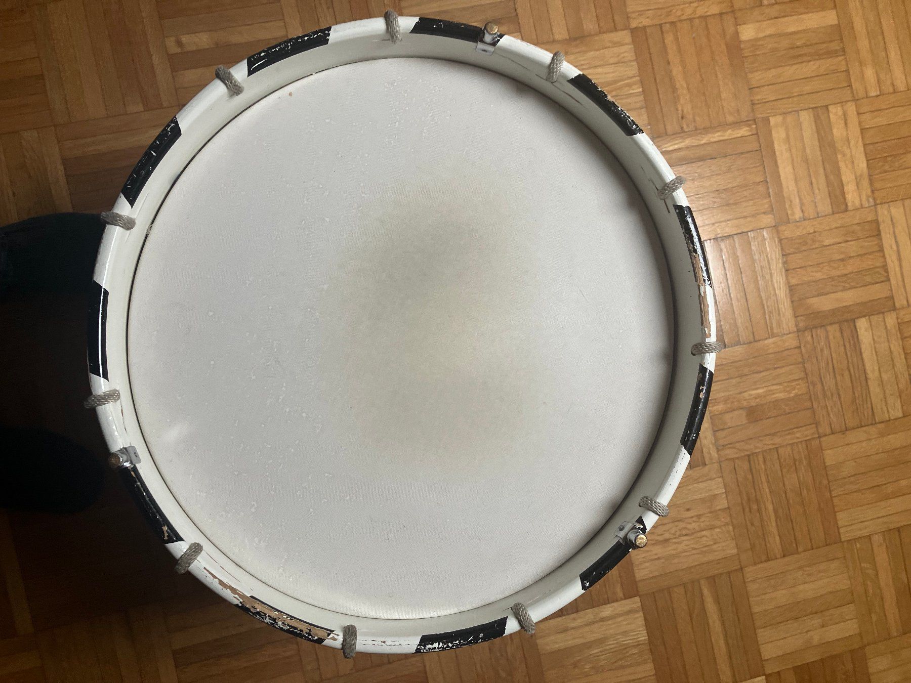 Strumenti musicali: Alutrommel – Usato da Binningen venduto da Domali 1