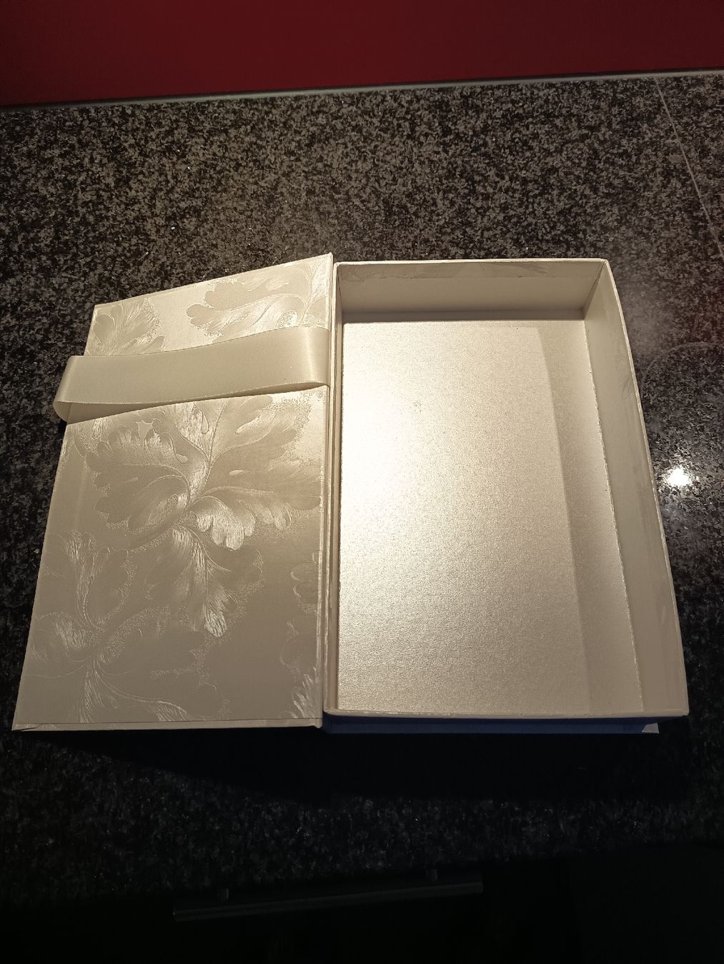 Altro in Decorazioni & Accessori: Geschenkbox mit Schleife, schöne Box! Hochzeit – Usato da Belp venduto da lamadefi12 4